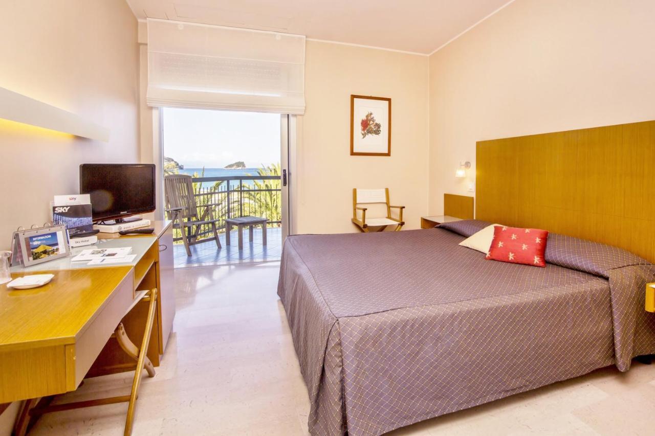 Hotel Tirreno Spotorno